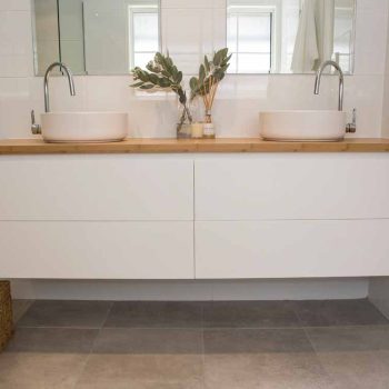 Bolan Street Bathroom RenovationBulimba 2