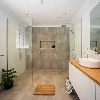 Bolan Street Bulimba Bathroom Renovation 5