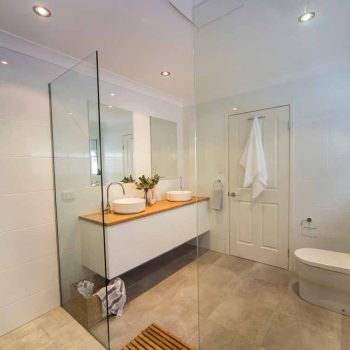 Bolan Street Bulimba Bathroom Renovation 6