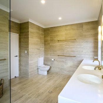 Portside Place Bulimba Bathroom Renovation 43