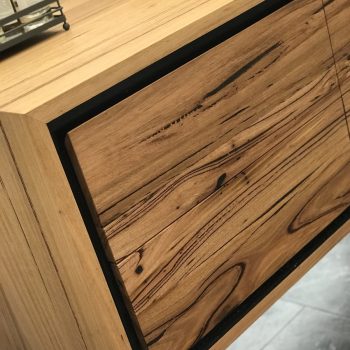 Tennyson Street Bulimba Bathroom Renovation_2_13