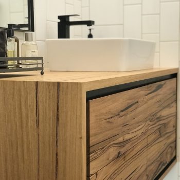 Tennyson Street Bulimba Bathroom Renovation_2_8